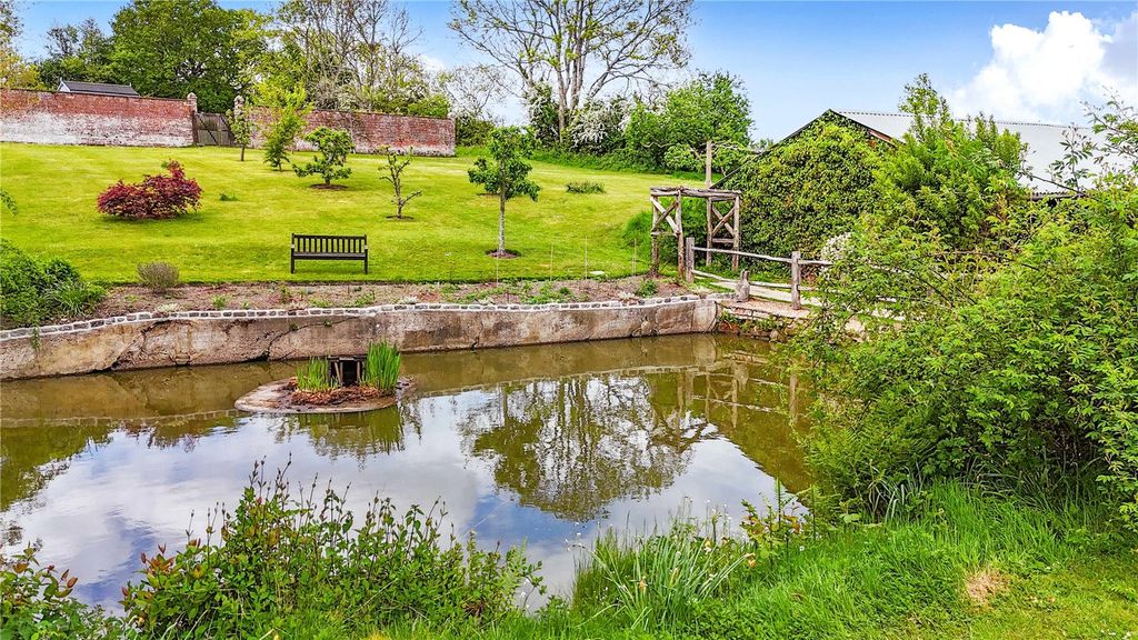 Additional image 20 of 7 bed detached house for salePickforde Lane, Ticehurst, Wadhurst, East Sussex TN5