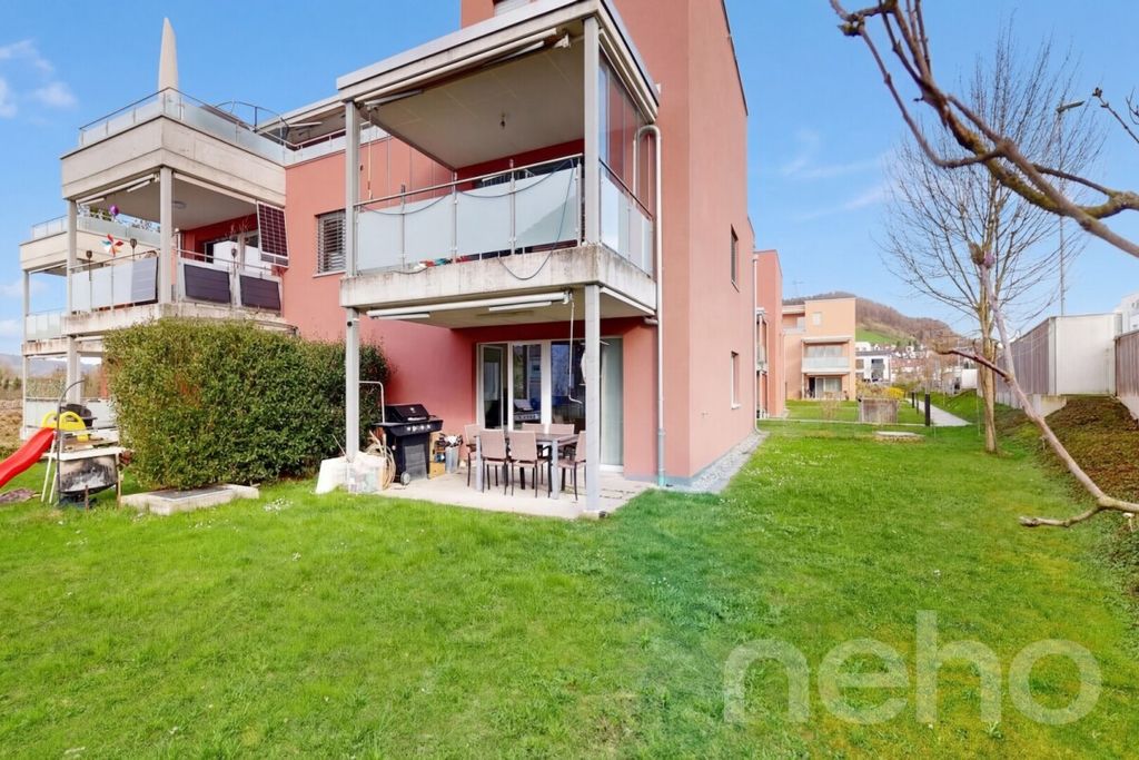 Property photo 1 of 12