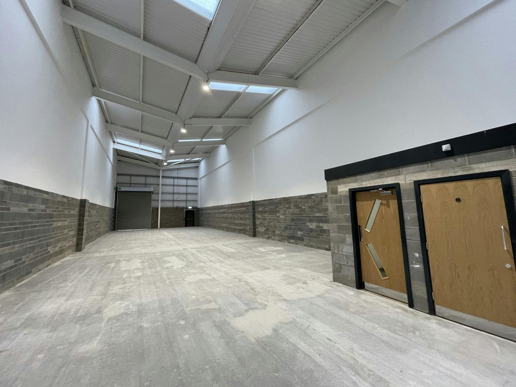 Property photo 2 of 8 Photo 2