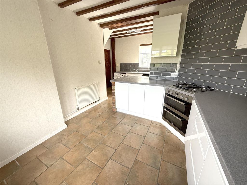 Property photo 3 of 8 Img_2322.Jpg