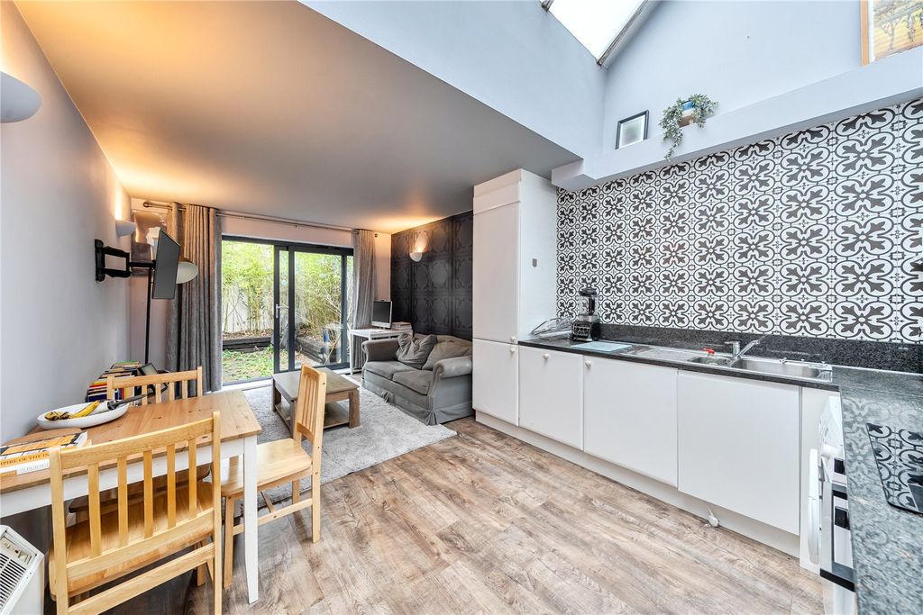 Property photo 3 of 10 Picture No. 08