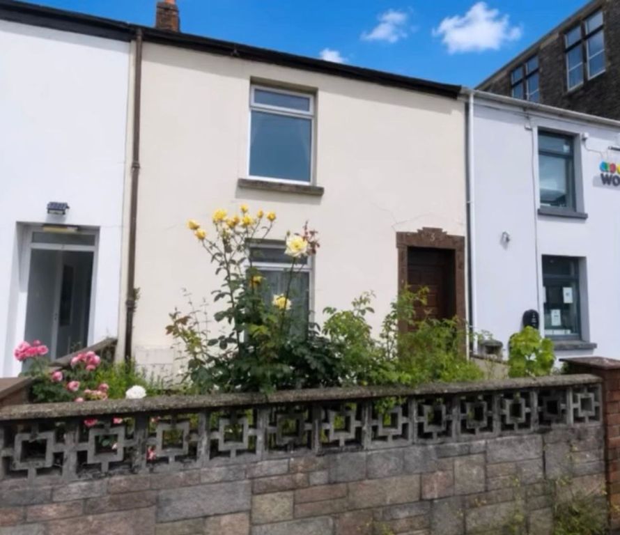 Property photo 1 of 16