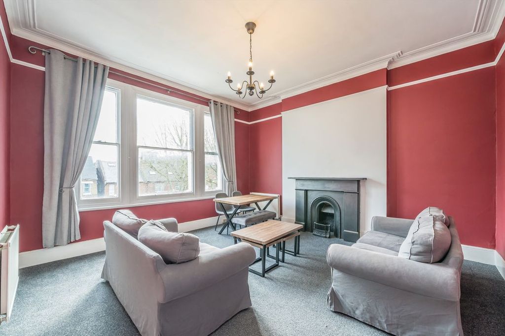 Property photo 2 of 5