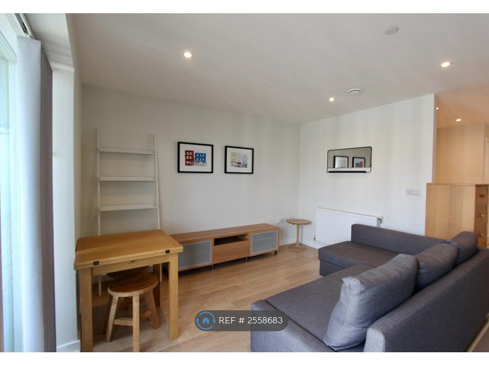 Property photo 3 of 11 Living/Dining Space View 1