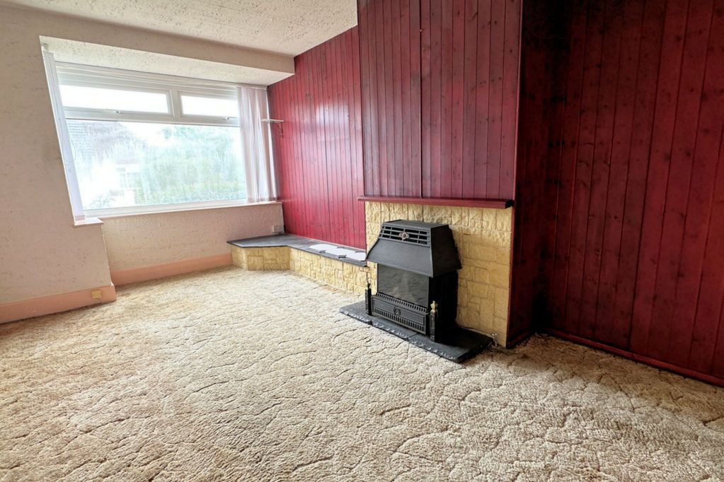 Property photo 2 of 20 Lounge
