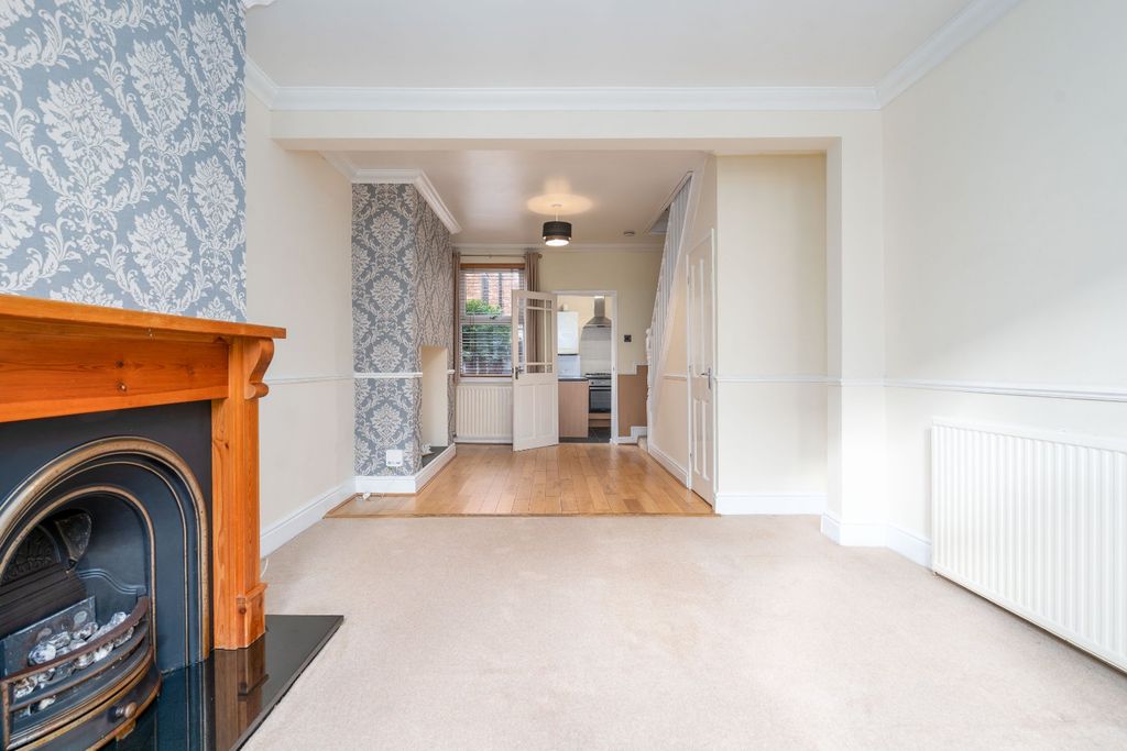 Property photo 2 of 18 Living Room