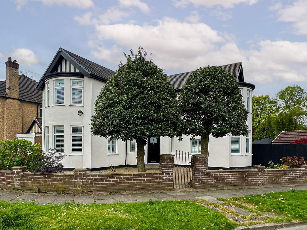 Property photo 1 of 25