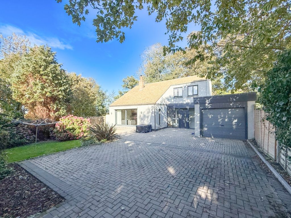 Property photo 1 of 22 External