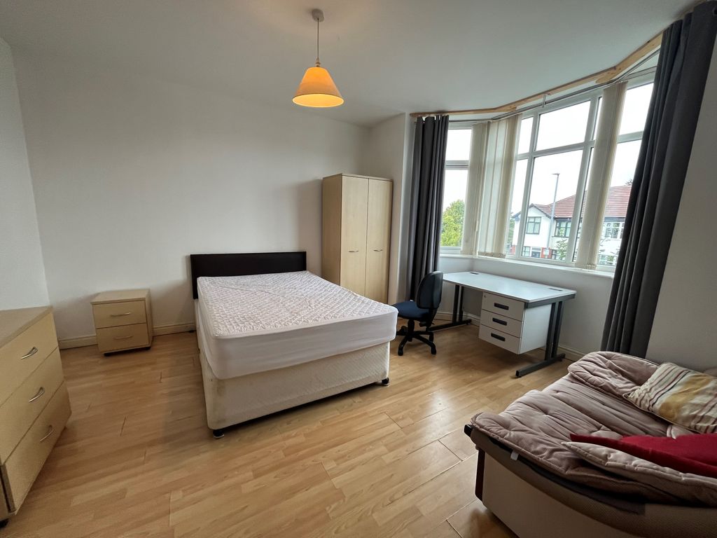 Property photo 2 of 2