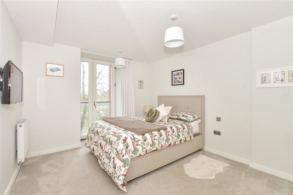 Additional image 5 of 2 bed flat for saleWood Street, East Grinstead, West Sussex RH19