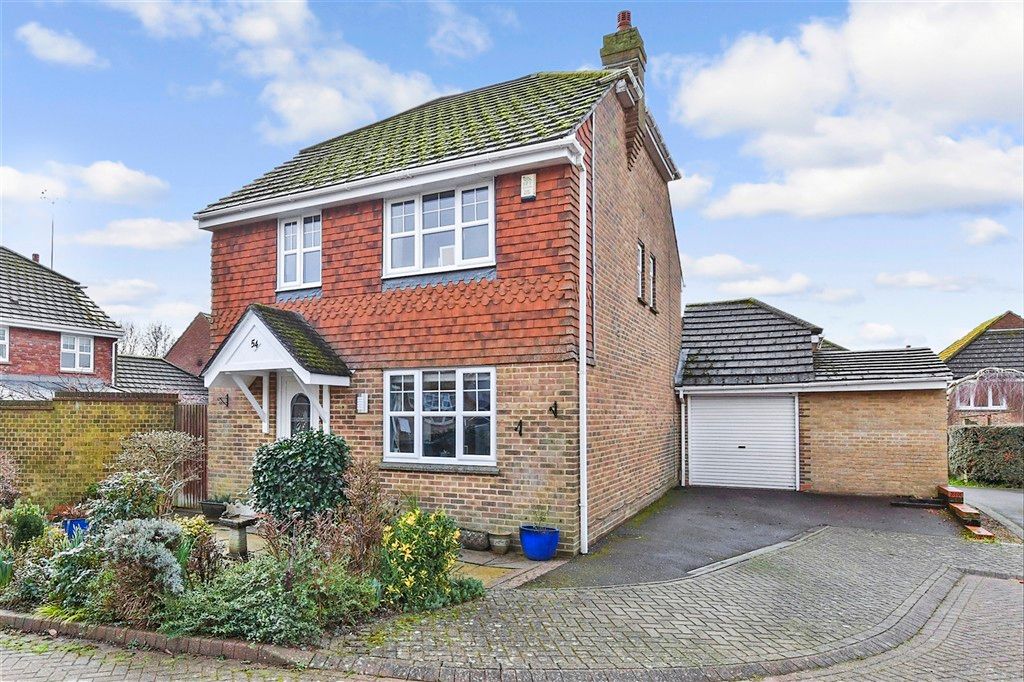 Property photo 2 of 11 Front Elevation