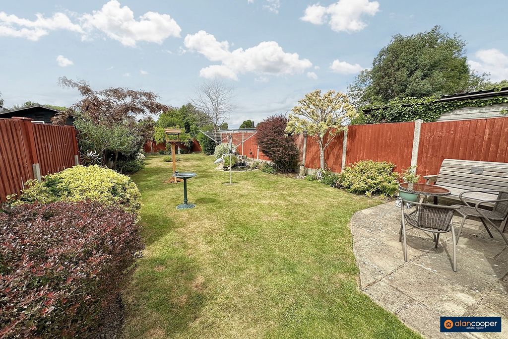 Property photo 2 of 30 4232304