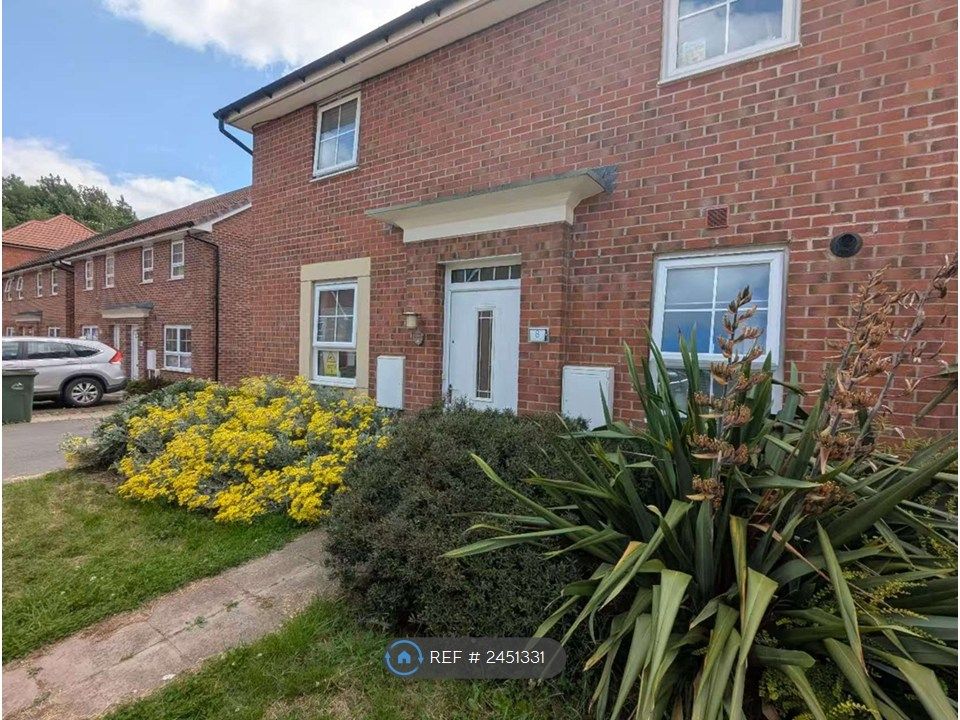 Property photo 2 of 13