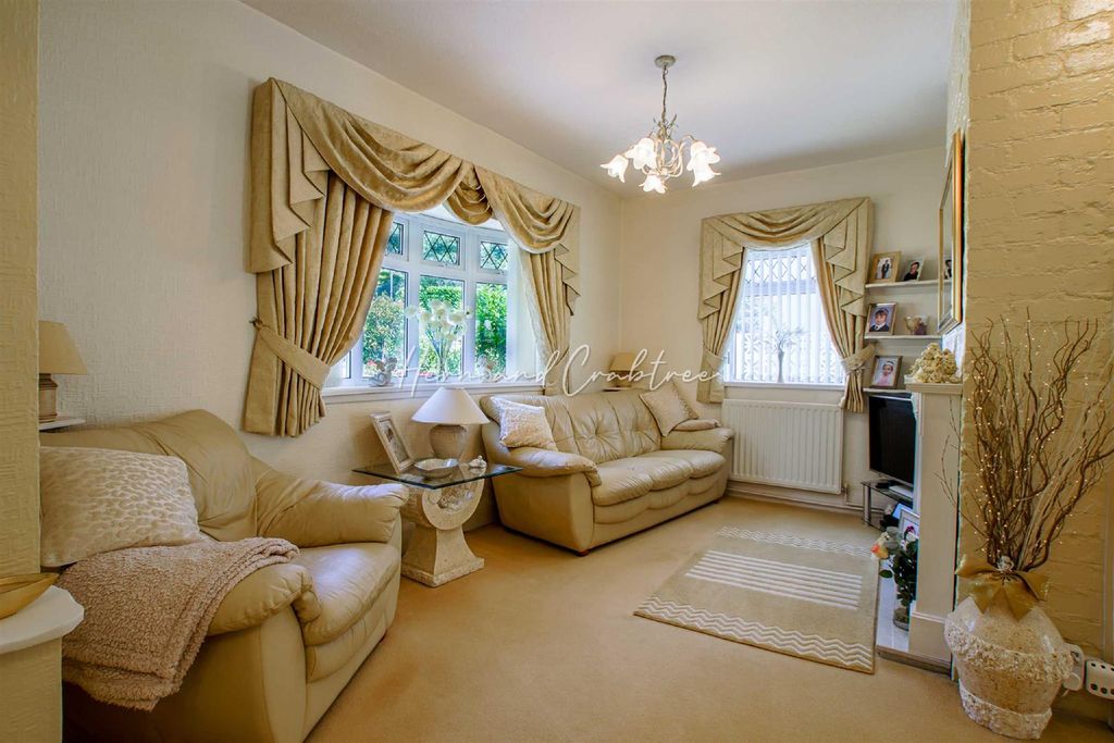 Property photo 3 of 30