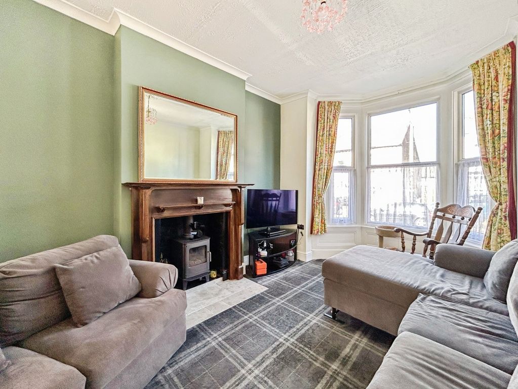 Property photo 3 of 15 Pbox-Img.Jpg