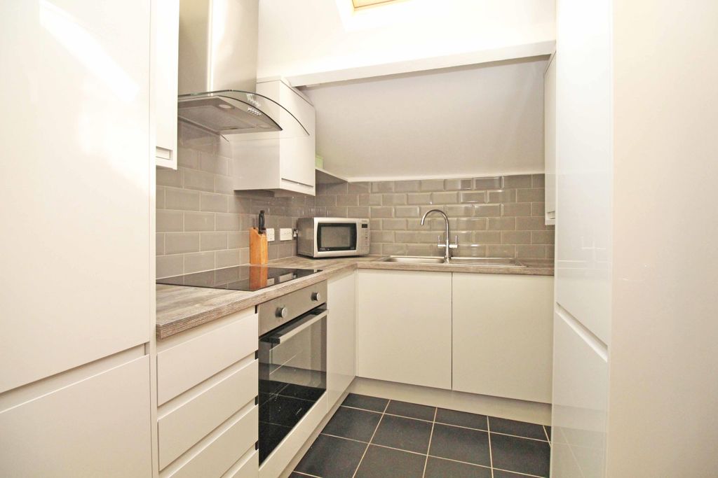 Property photo 3 of 10 0 General