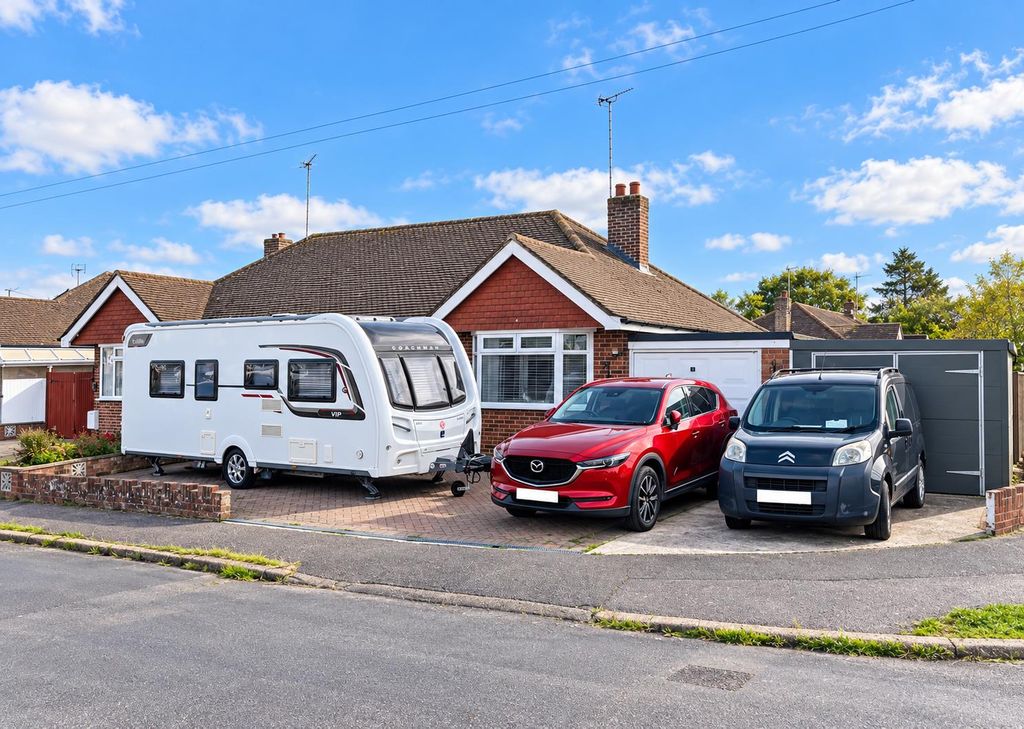 Property photo 1 of 13 28B2B303-52B1-48Eb-8BA3-C23D2Ea5823F.Jpeg
