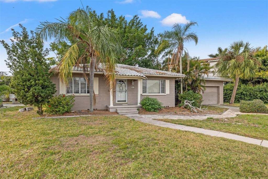 Property photo 2 of 13 <Alttext/>