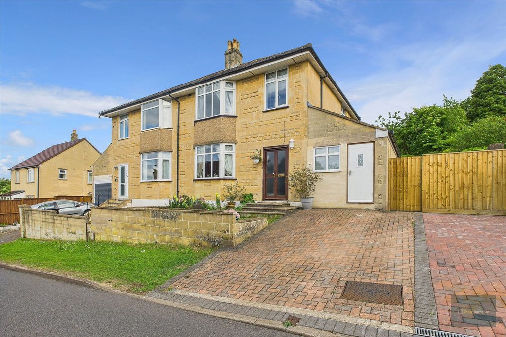 Property photo 1 of 14 Picture No. 40