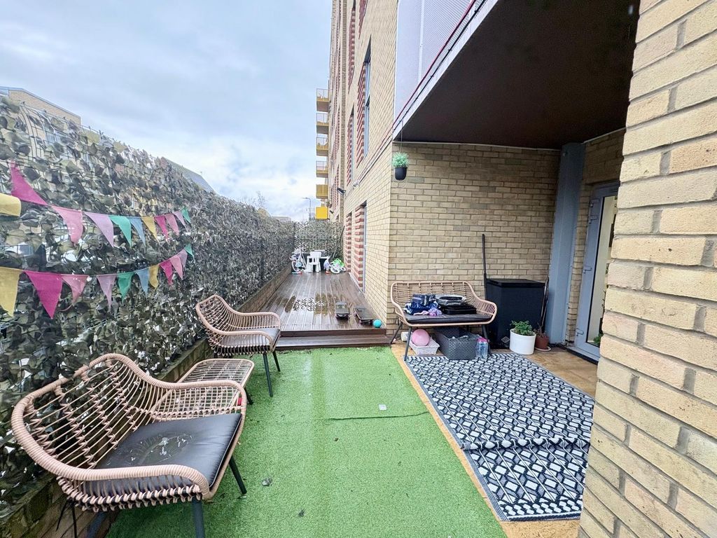 Property photo 3 of 6 Whatsapp Image 2025-11-17 At 14.06.33 (4)