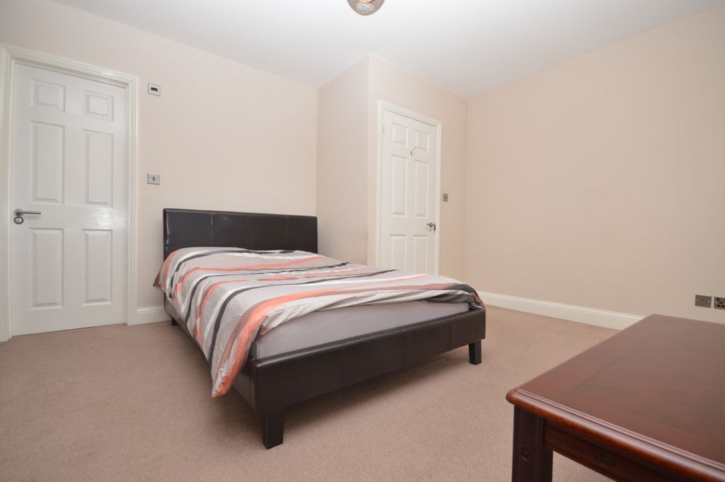 Property photo 2 of 9 Gallery