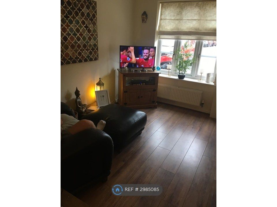 Property photo 3 of 16
