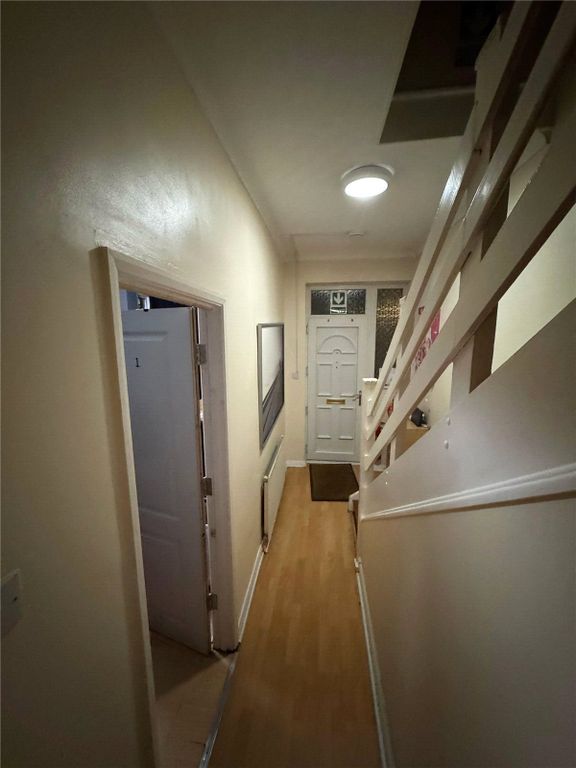 Property photo 2 of 3 Picture No. 02