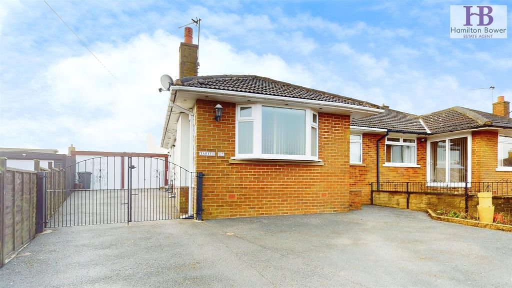 Property photo 1 of 12 Ea80390E-17-Burned-Grove-12042024_124900.Jpg