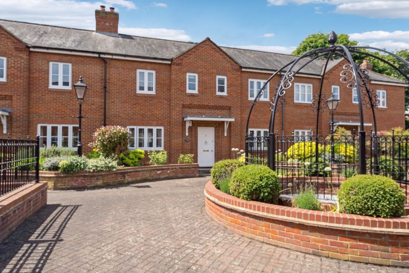 Property photo 1 of 14 Photo 9