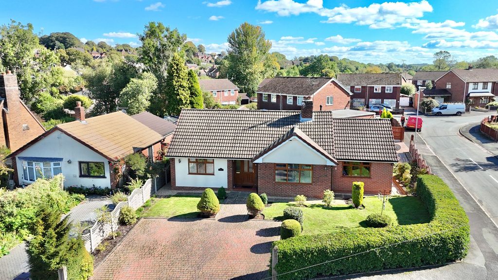 Property photo 1 of 30