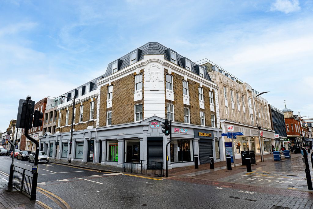 Property photo 1 of 7