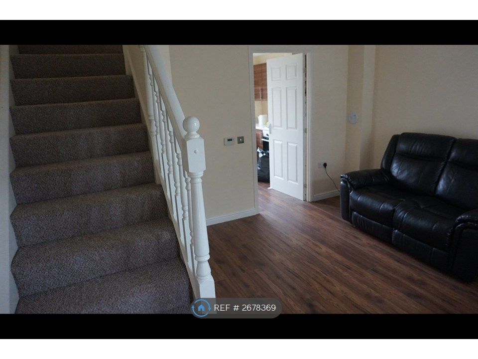 Property photo 3 of 26