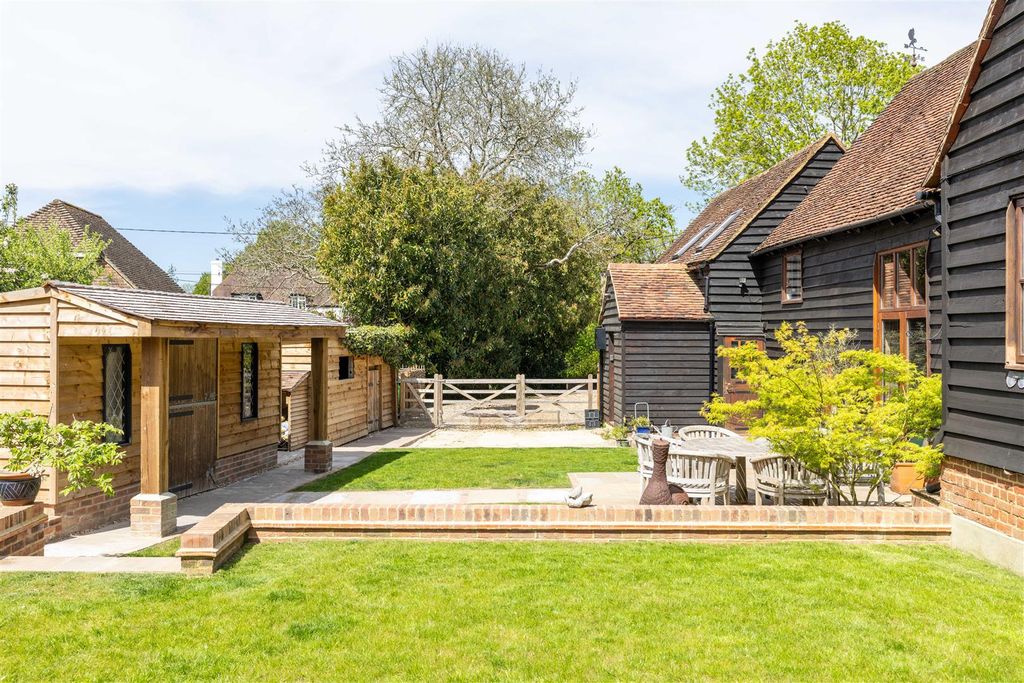 Property photo 3 of 30