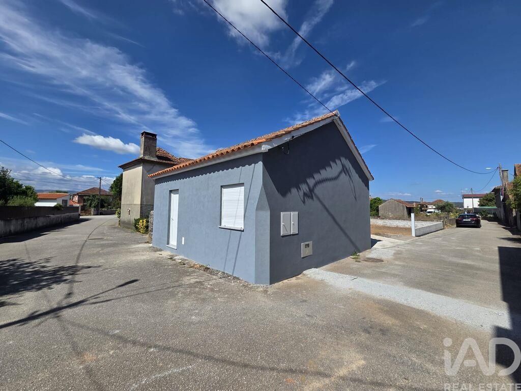 Property photo 2 of 29