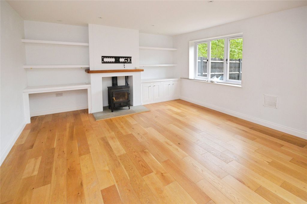 Property photo 3 of 22 Picture No. 45