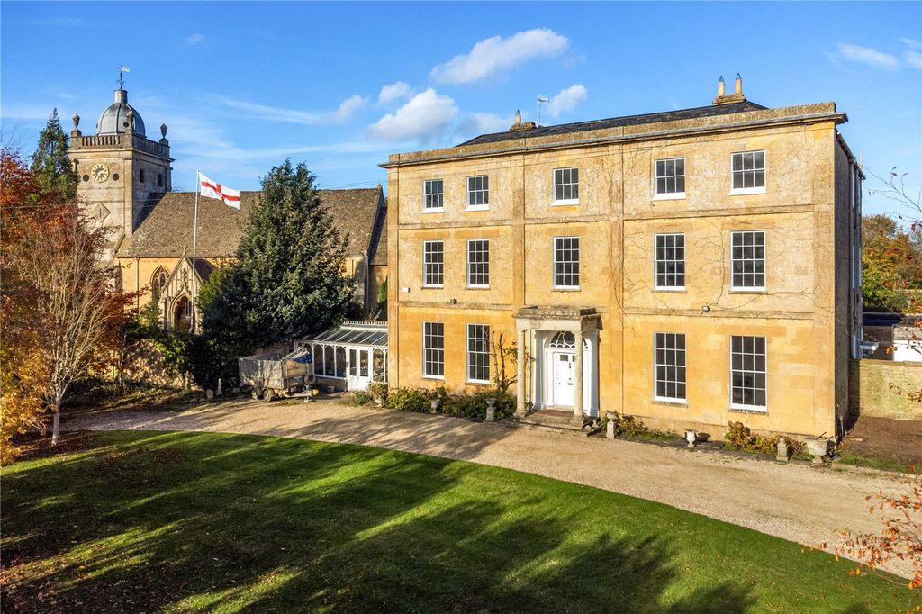 Property photo 2 of 32 Picture No. 47