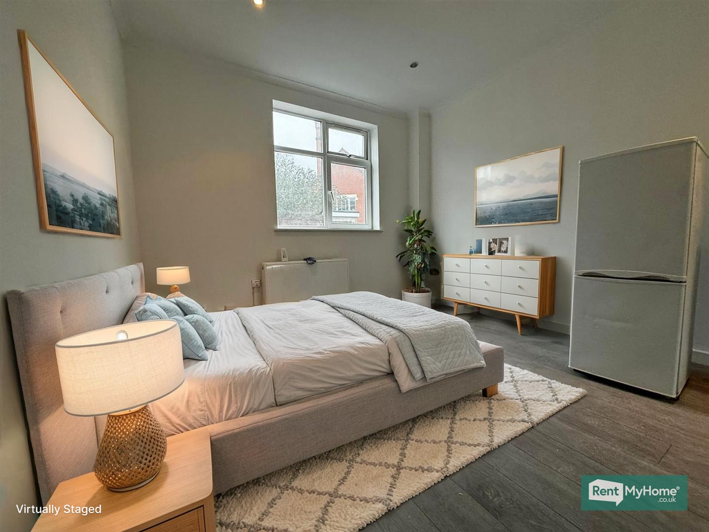 Property photo 2 of 5 Listing_914939_0017_11508E09 - Bedroom - Standard - 1.Jpg