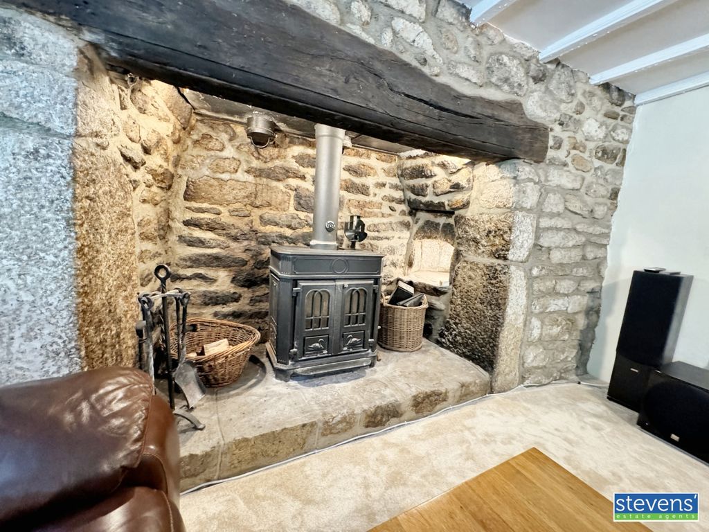 Property photo 2 of 25 Image00016