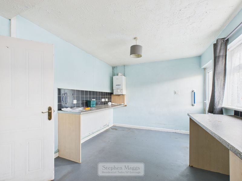 Property photo 3 of 11 Photo 6