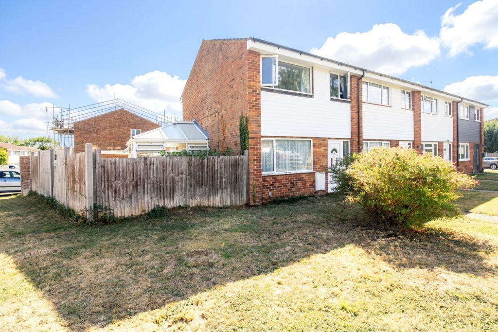 Property photo 1 of 17