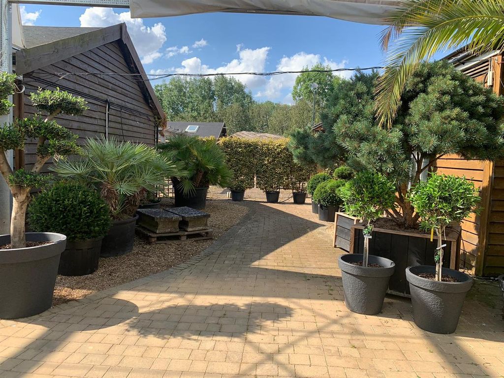 Property photo 3 of 10 Photo-2023-08-17-12-36-09 (3).Jpg