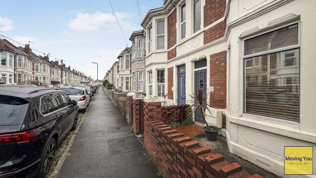 Property photo 1 of 25 Repton Road