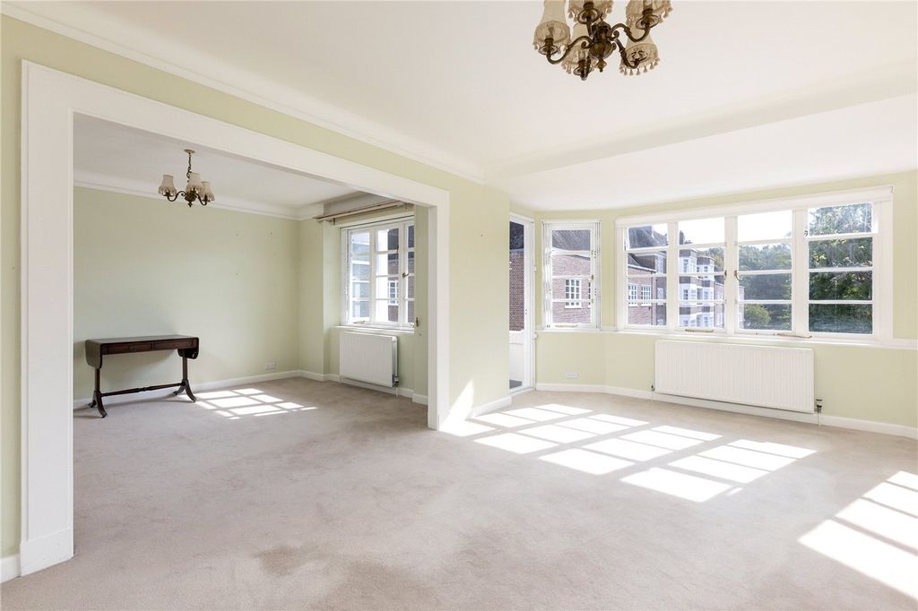 Property photo 1 of 14 Picture No. 12