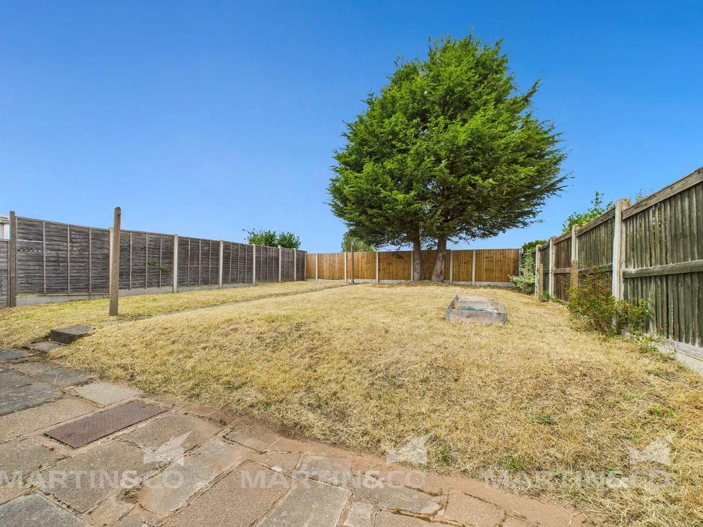 Property photo 2 of 11 Cam02406G0-Pr0480-Still006