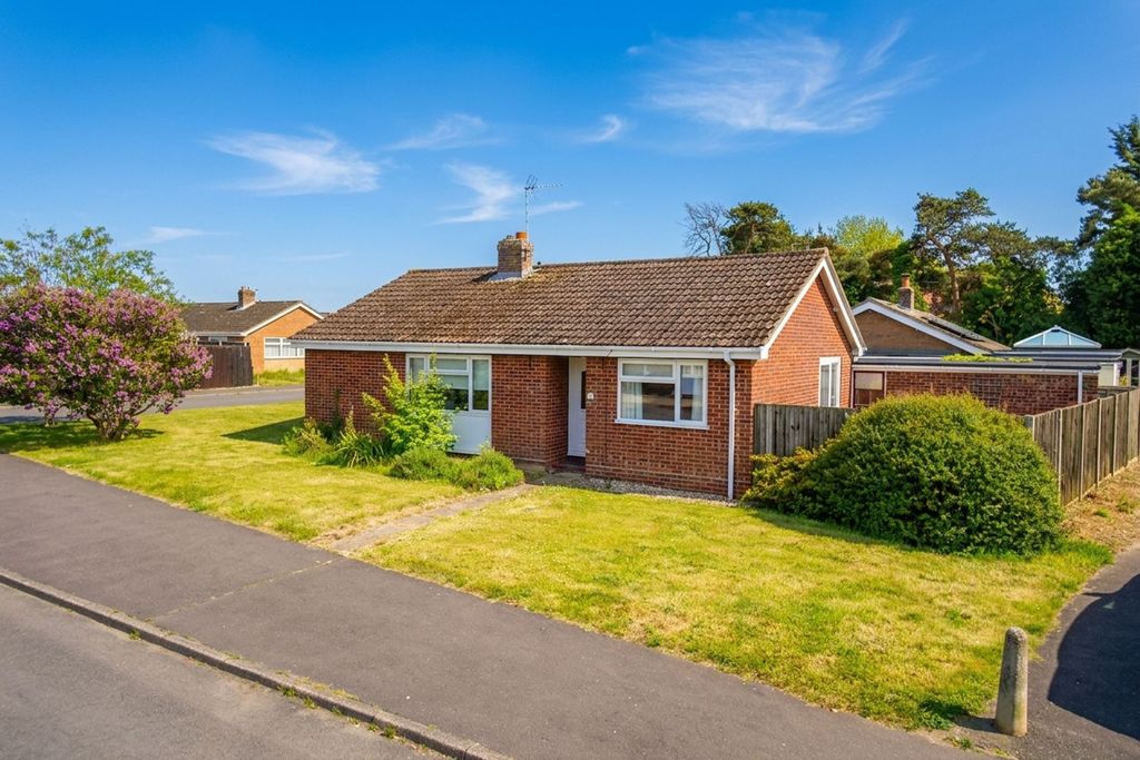 Property photo 1 of 24