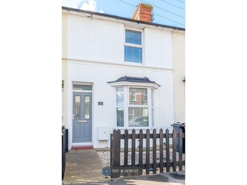 Property photo 1 of 15 House Front
