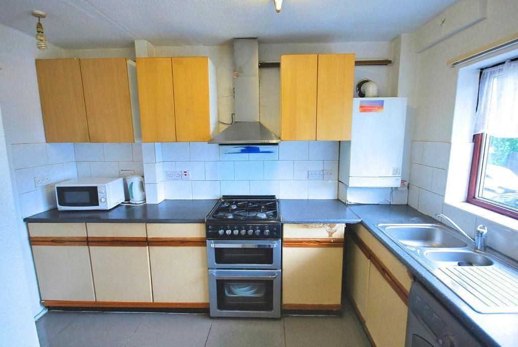 Property photo 3 of 8