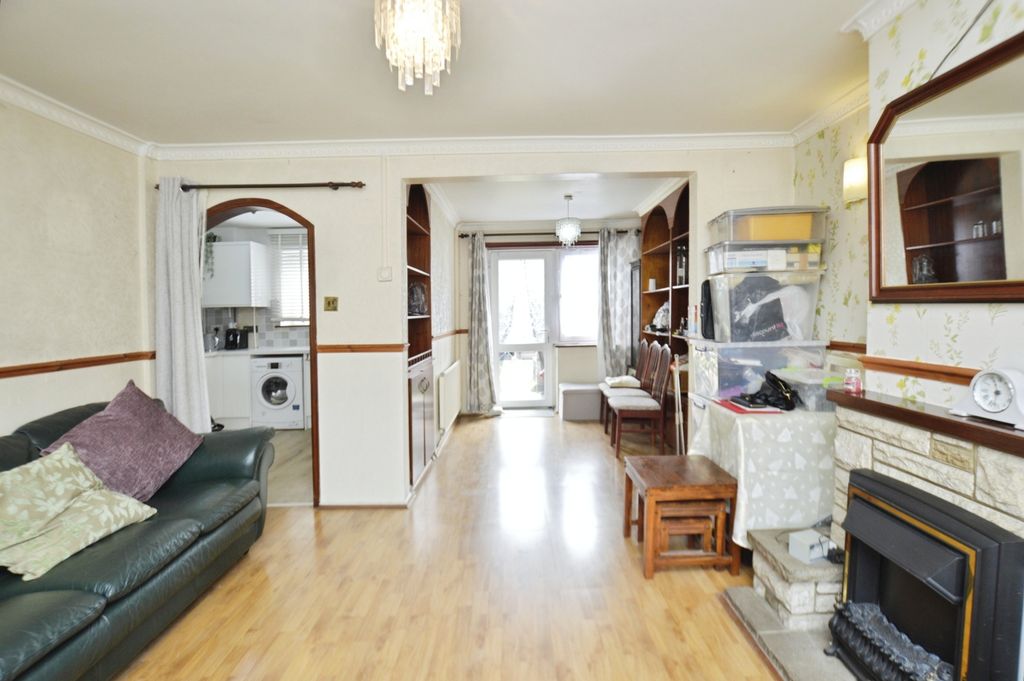 Property photo 2 of 20 Pbox-Img.Jpg