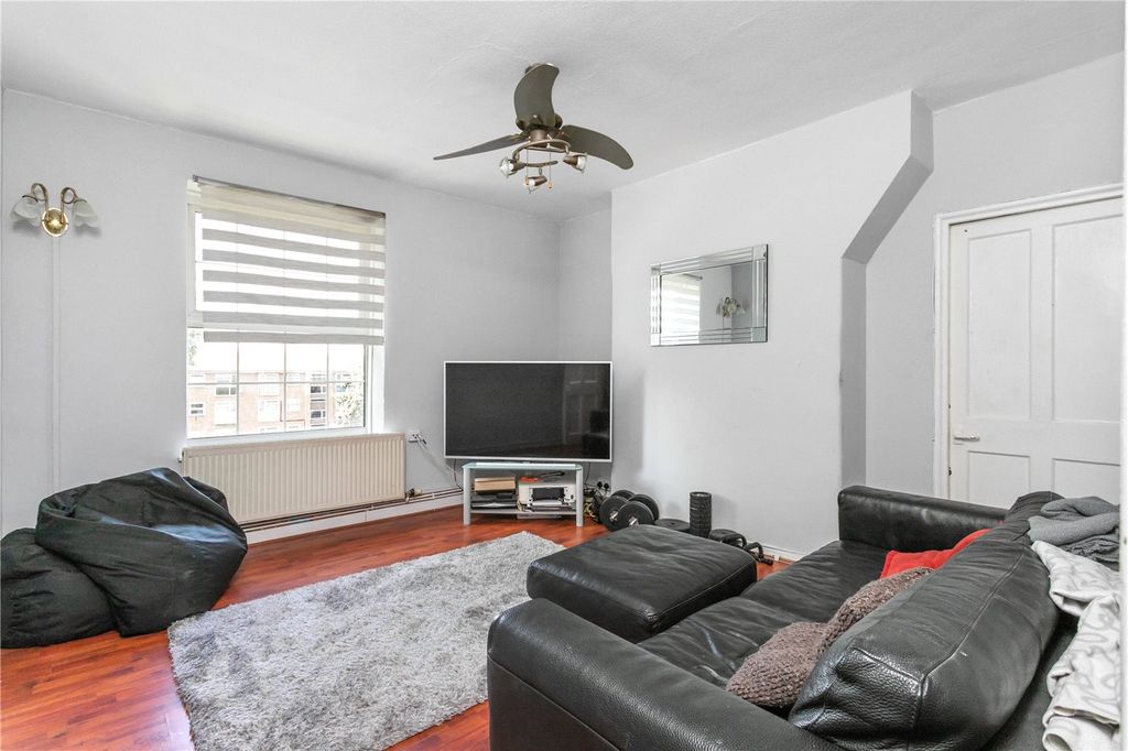 Property photo 1 of 11 Picture No. 08