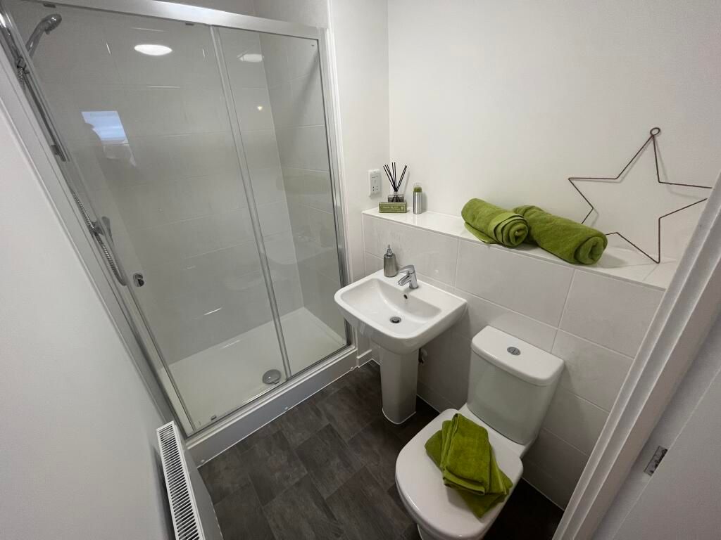 Property photo 3 of 5 Bathroom